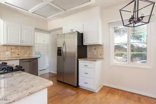 1565 Homewood Dr, Altadena, CA 91001 - Photo 5