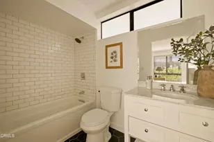 643 1/2 N Hayworth Ave, Los Angeles, CA 90048 - Photo 5