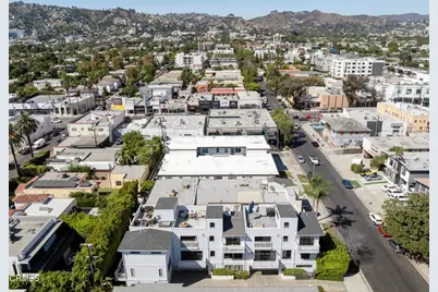 643 1/2 N Hayworth Avenue, Los Angeles, CA 90048 - Photo 29