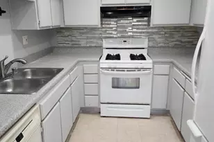 430 N Holliston Ave, Pasadena, CA 91106 - Photo 5