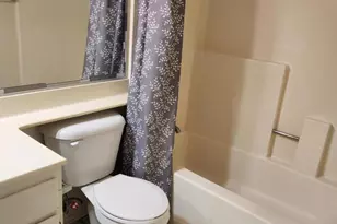 430 N Holliston Ave, Pasadena, CA 91106 - Photo 11
