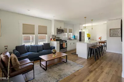 396 N Summit Avenue, Pasadena, CA  - Photo 17