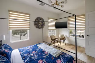 396 N Summit Ave, Pasadena, CA - Photo 13