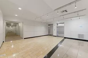 160 S Hudson Ave, Pasadena, CA 91101 - Photo 21