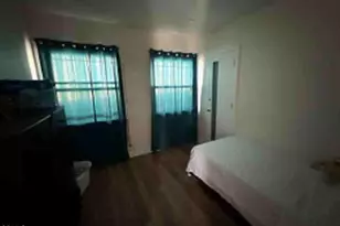 2055 W 80th St, Los Angeles, CA 90047 - Photo 9