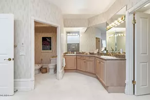 2317 Canyonback Rd, Los Angeles, CA 90049 - Photo 37