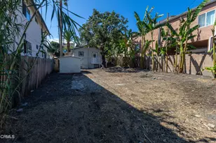746 W 21st St, San Pedro, CA 90731 - Photo 17