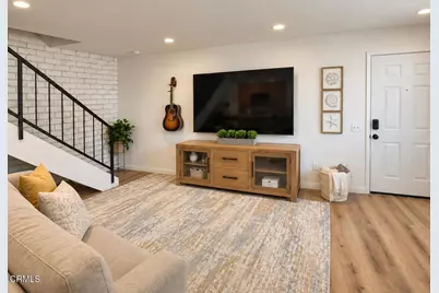 1102 W Calle Del Sol #3, Azusa, CA 91702 - Photo 7