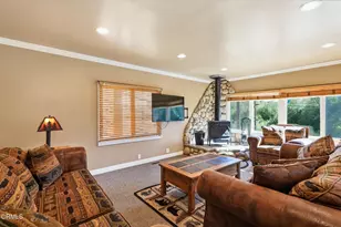 43170 Moonridge Rd, Big Bear Lake, CA 92315 - Photo 17