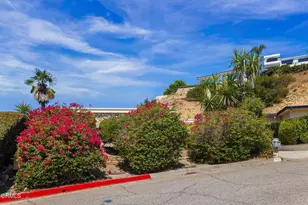 1919 Deermont Rd, Glendale, CA 91207 - Photo 53