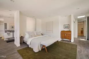 1919 Deermont Rd, Glendale, CA 91207 - Photo 33