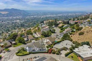 1919 Deermont Rd, Glendale, CA 91207 - Photo 47