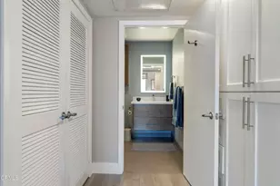 111 S De Lacey Ave, Pasadena, CA 91105 - Photo 45