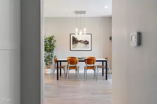 111 S De Lacey Ave, Pasadena, CA 91105 - Photo 29