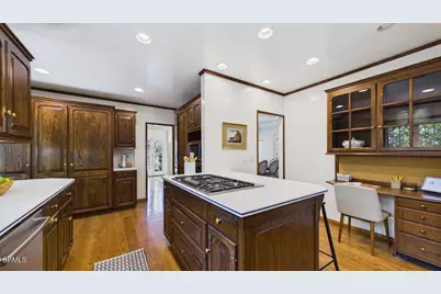 1828 Warwick Road, San Marino, CA 91108 - Photo 25