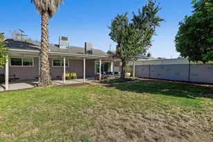 7643 Encino Ave, Northridge, CA 91325 - Photo 39