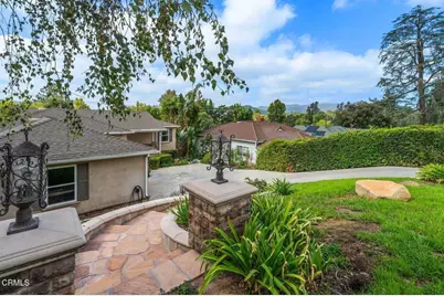 210 Mero Lane, La Canada Flintridge, CA 91011 - Photo 3