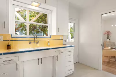 1946 E Villa Street, Pasadena, CA 91107 - Photo 9