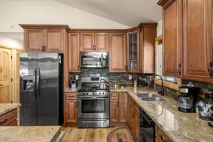 40217 Dream St, Big Bear Lake, CA 92315 - Photo 15