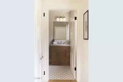 2185 N Roosevelt Avenue, Altadena, CA 91001 - Photo 29