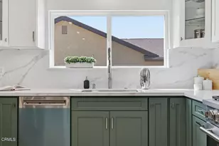 13856 Lyle St, Sylmar, CA 91342 - Photo 11