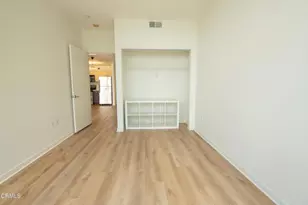 630 W 6th St, Los Angeles, CA 90017 - Photo 13