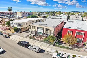 1749 N Edgemont St, Los Angeles, CA 90027 - Photo 15