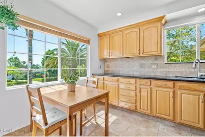 923 Crestview Drive, Pasadena, CA 91107 - Photo 11