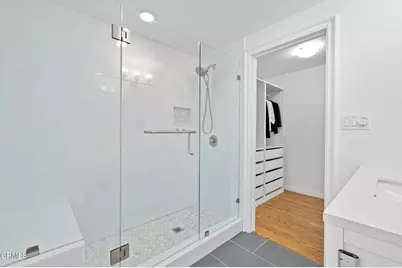 923 Crestview Drive, Pasadena, CA 91107 - Photo 15