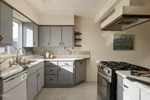 7900 Kyle St, Los Angeles, CA 91040 - Photo 11