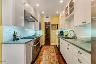 1127 S Orange Grove Blvd, Pasadena, CA 91105 - Photo 11