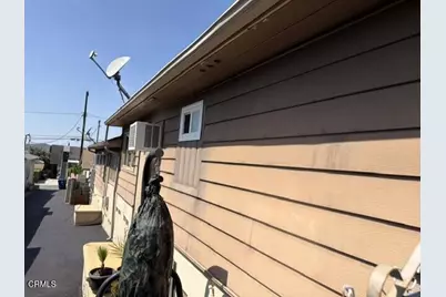 10220 McClemont Avenue, Los Angeles, CA 91042 - Photo 19
