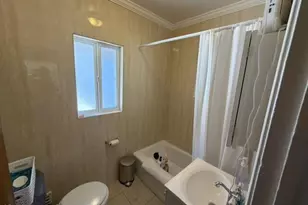 10220 McClemont Ave, Los Angeles, CA 91042 - Photo 9