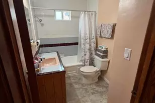 10220 McClemont Ave, Los Angeles, CA 91042 - Photo 27