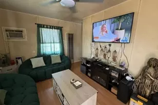7711 Apperson St, Tujunga, CA 91042 - Photo 5