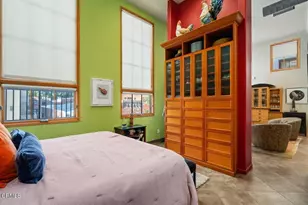 50 W Dayton St, Pasadena, CA 91105 - Photo 31