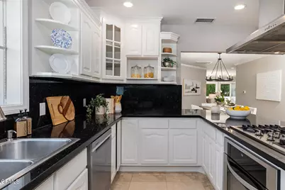2064 Galbreth Road, Pasadena, CA 91104 - Photo 13