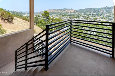 3874 W Point Drive, Los Angeles, CA 90065 - Photo 31