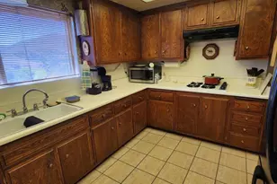 1913 Verdugo Loma Dr, Glendale, CA 91208 - Photo 59