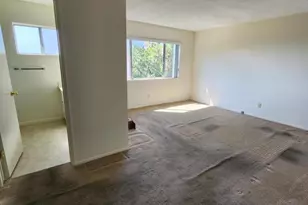 1913 Verdugo Loma Dr, Glendale, CA 91208 - Photo 21