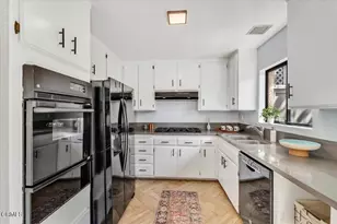 640 Wilcox Ave, Los Angeles, CA 90004 - Photo 19