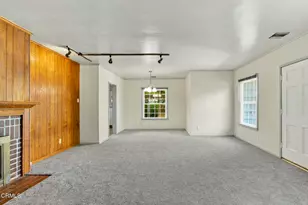 822 Salisbury Rd, La Canada Flintridge, CA 91011 - Photo 9