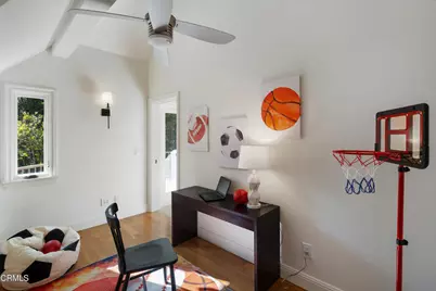 1720 Earlmont Avenue, La Canada Flintridge, CA 91011 - Photo 33