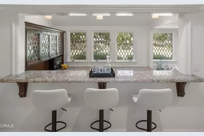 1720 Earlmont Avenue, La Canada Flintridge, CA 91011 - Photo 25