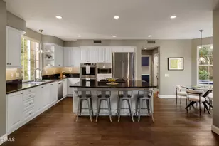 813 W Gabrielino Ct, Altadena, CA 91001 - Photo 19