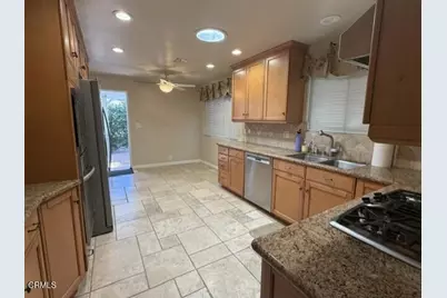 3040 Orange Avenue, La Crescenta, CA 91214 - Photo 11