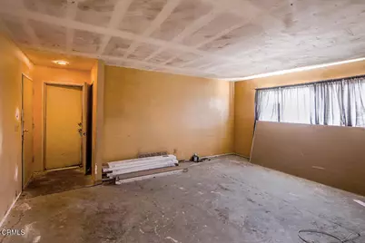 11100 Carmenita Road, Whittier, CA 90605 - Photo 7