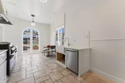 79 W Villa Street, Pasadena, CA 91103 - Photo 11