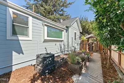 79 W Villa Street, Pasadena, CA 91103 - Photo 23