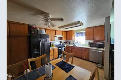 420 E B Street, Colton, CA 92324 - Photo 25